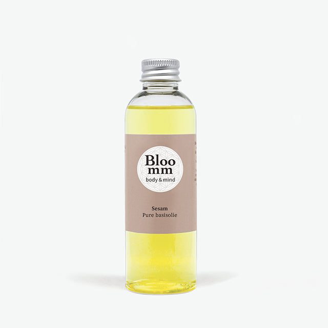 Huile naturelle de sésame pour la peau, restaure et réchauffe.